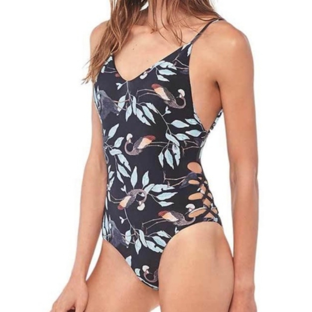 Malai one Piece